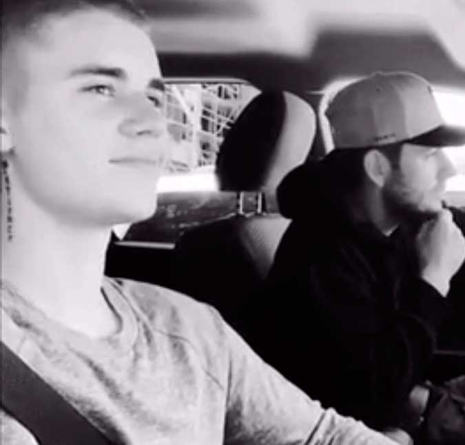 Apesar de rumores de rixa, Justin Bieber grava vídeo cantando música de Taylor Swift