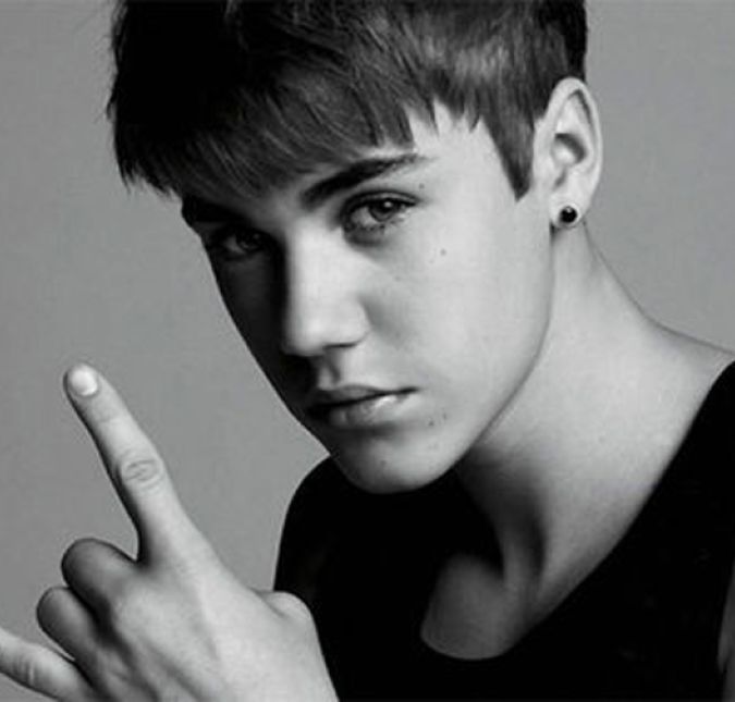 Sabe o que Justin Bieber comeu no Canadá? Pizza! E o que ele degustou no Rio de Janeiro? Pizza! Não precisa dizer mais nada, certo?!