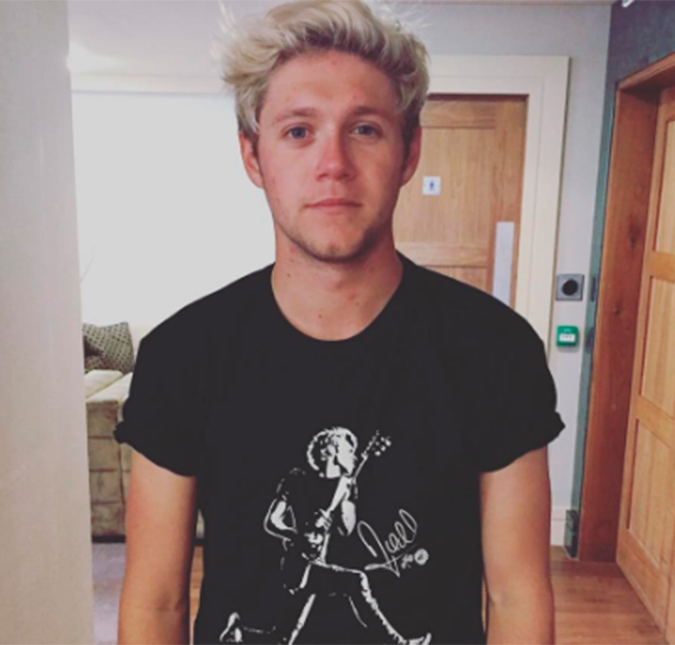 Niall Horan é visto trocando carinhos com suposta namorada, saiba mais!