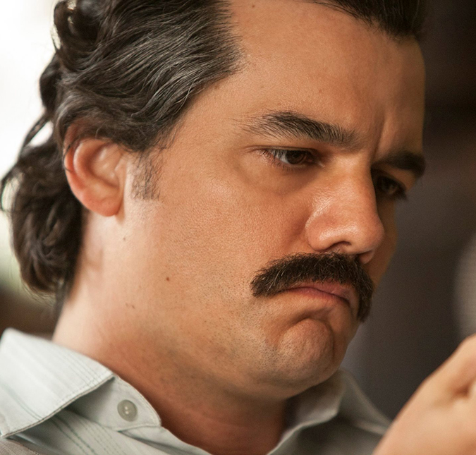 Pablo Escobar está mais forte e temido do que nunca no novo <I>trailer</I> da nova temporada de <I>Narcos</I>, corre para assistir!
