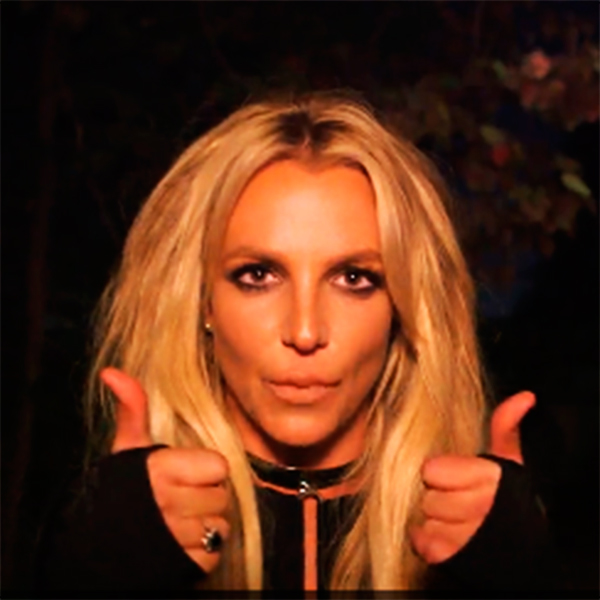 Britney Spears faz pegadinha com apresentador de televisão, confira!