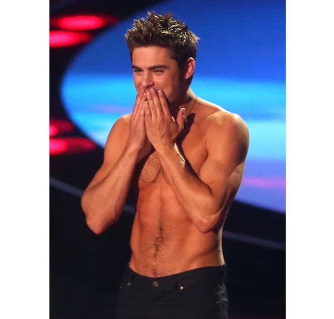 Zac Efron já tem um novo plano em sua carreira: ficar gordo. Entenda!