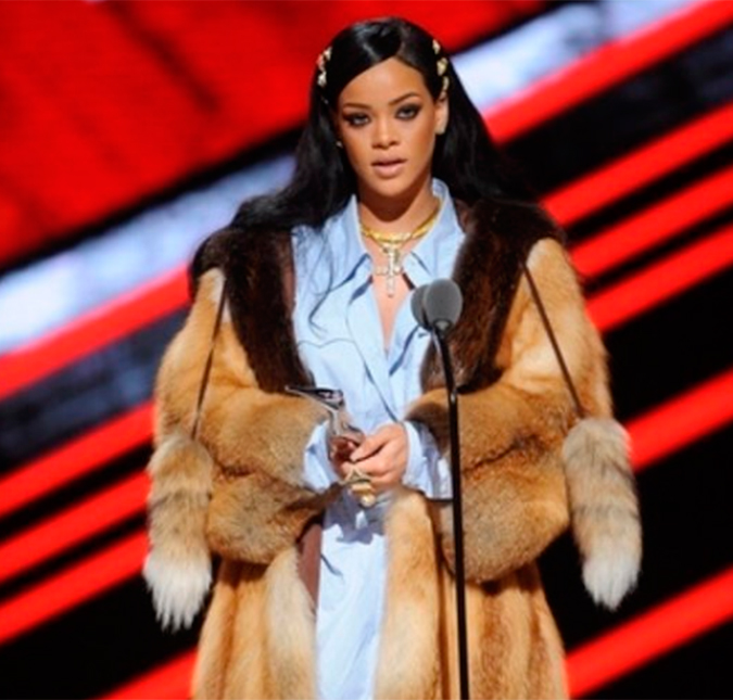 Além de receber prêmio, Rihanna também deve fazer uma apresentação no <i>VMA</i>