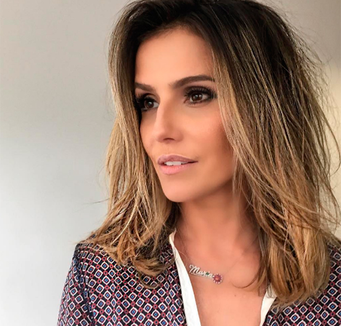 Deborah Secco fala sobre as dificuldades que teve com Maria Flor: <I>- Eu não consegui amamentar muito, só por 15 dias</I>