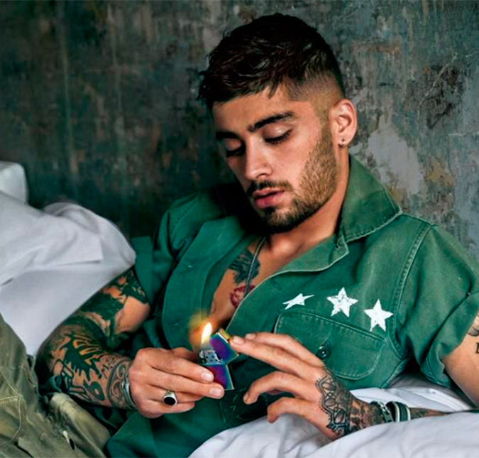 Zayn Malik deve contar segredos do <i>One Direction</i> e <i>The X Factor</i> em biografia