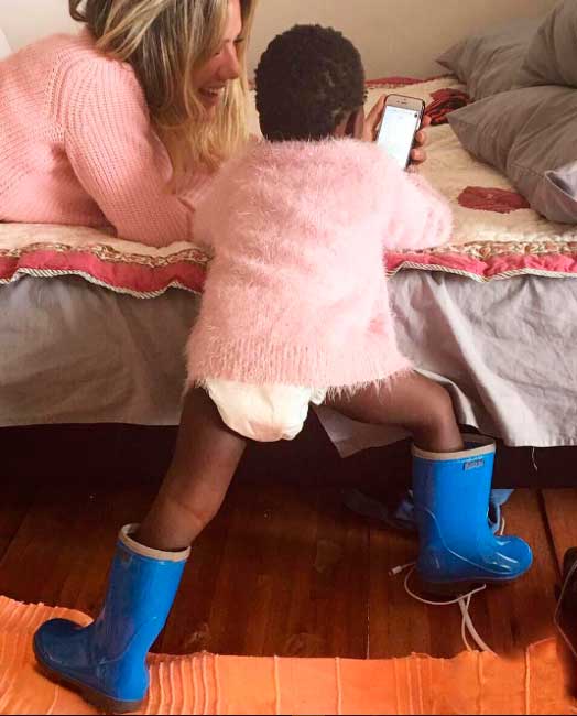 Giovanna Ewbank baba ao postar foto da filha, Titi:<i> Amor verdadeiro</i>!