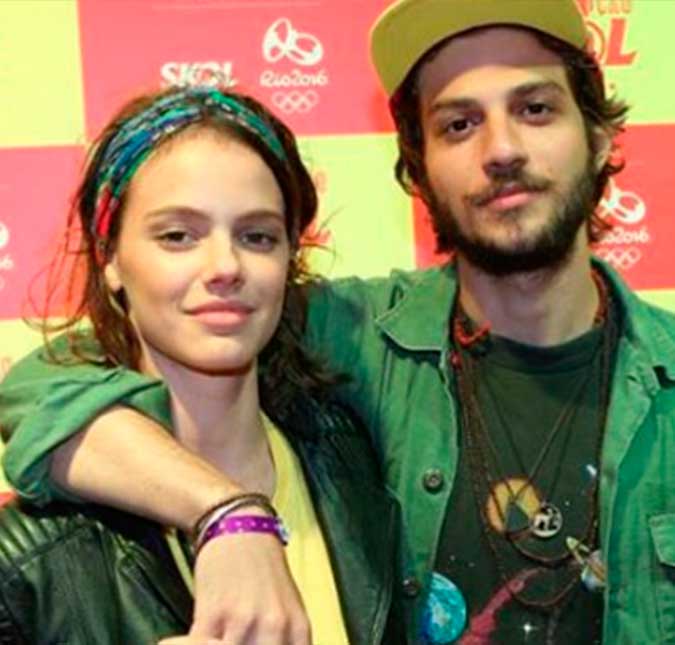 Chay Suede elogia a namorada Laura Neiva: - <I> Uma parceira maravilhosa, a quem devo todo amor</I>