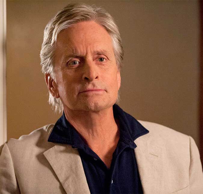 Familiares de Michael Douglas dizem ter sido esnobados pelo ator durante necessidade financeira, saiba mais!