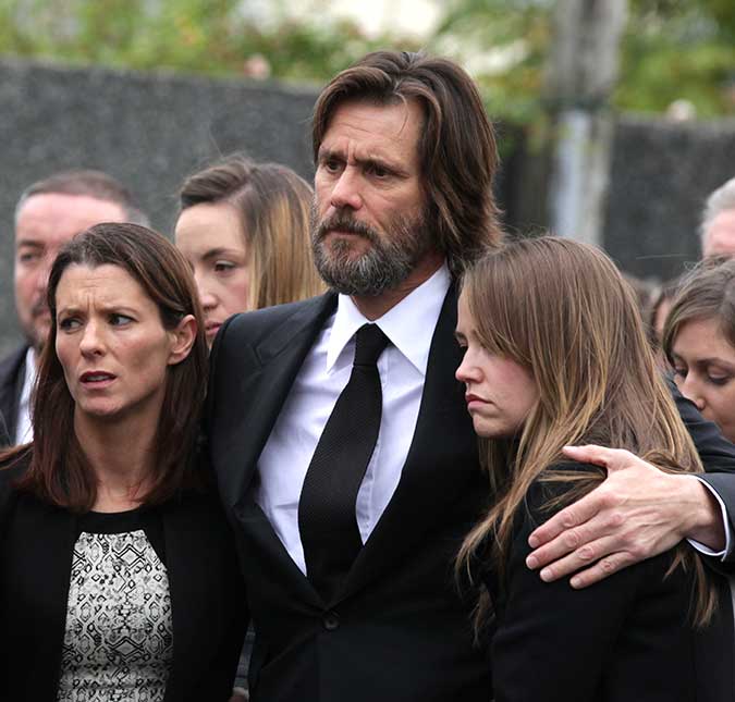 Jim Carrey rebate acusações de ter facilitado morte da ex-namorada