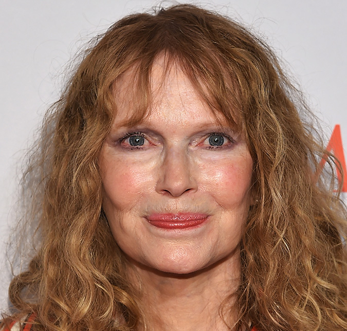 Morre filho de Mia Farrow