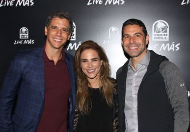 Marcio Garcia e Wanessa Camargo marcam presença em  inauguração de restaurante em São Paulo, veja as fotos!