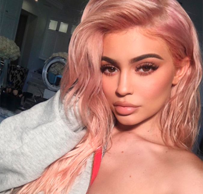 Kylie Jenner revela o real motivo de ter feito preenchimento labial, descubra!