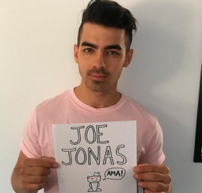 Joe Jonas revela como perdeu a virgindade, descubra!