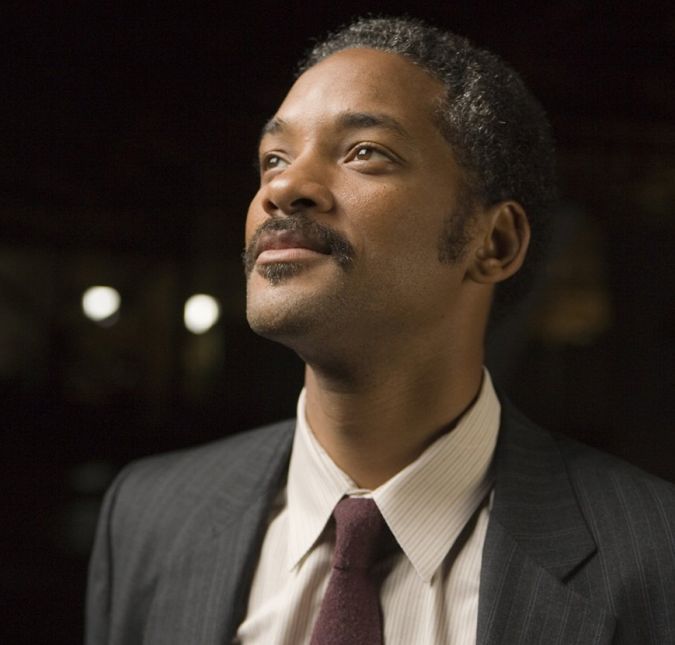 Will Smith já foi indicado duas vezes ao grande prêmio. Em 2002, foi por sua atuação em Ali, porém Denzel Washington levou a melhor por Dia de Treinamento. Já em 2007, ele arrasou em À Procura da Felicidade, mas perdeu para Forest Whitaker, que estava concorrendo por O Último Rei da Escócia.