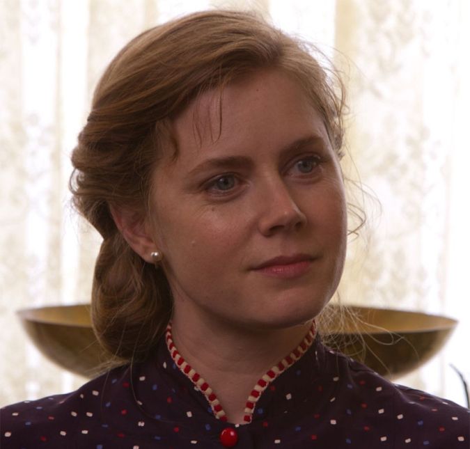 Amy Adams quase levou o Oscar por Atriz Coadjuvante por O Mestre, mas perdeu para Anne Hathaway em Os Miseráveis. A atriz já foi indicada outras cinco vezes ao prêmio e, em 2014, foi indicada, pela primeira vez, como Melhor Atriz por Trapaça, mas Cate Blanchett levou a melhor por sua atuação em Blue Jasmine.