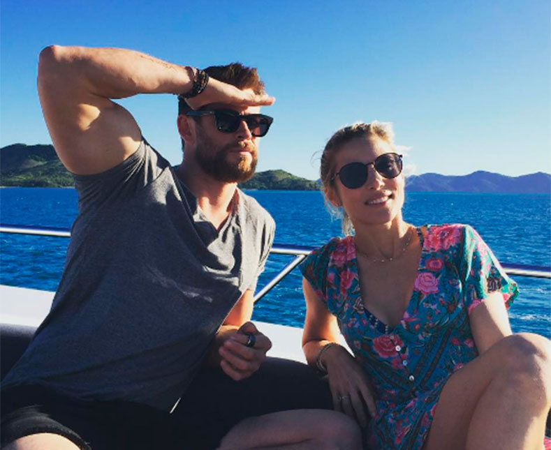 Chris Hemsworth desmente rumores de suposta separação com <i>post</i> na <i>web</i>, veja!