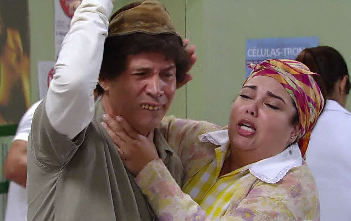 Relembre os personagens icônicos do Zorra Total Estrelando