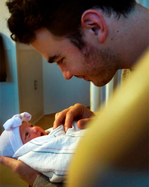Kevin Jonas apresenta sua filha caçula no <i>Instagram</i>, vem ver!