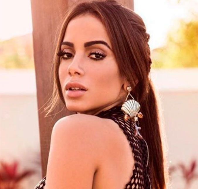 Anitta leva o prêmio de melhor artista brasileira no <i>Europe Music Awards</i>