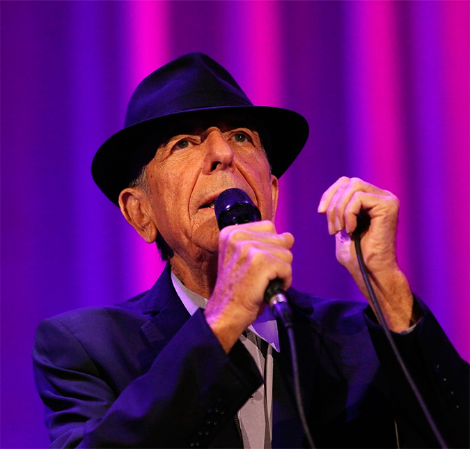 Cantor e compositor Leonard Cohen morre aos 82 anos de idade