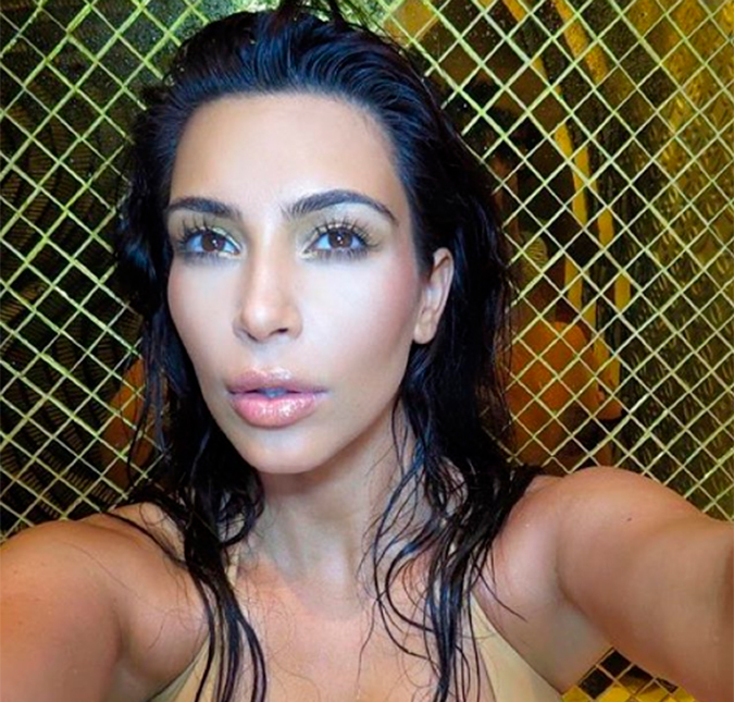 Médicos de Kim Kardashian afirmam que uma terceira gestação pode trazer severas complicações para a <I>socialite</I>, entenda!