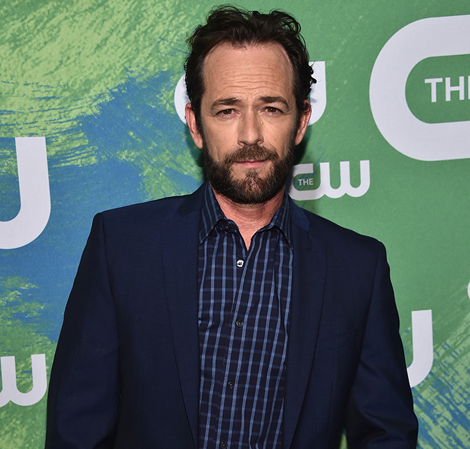 Luke Perry, de <i>Barrados no Baile</i>, fala sobre a luta de Shannen Doherty contra o câncer