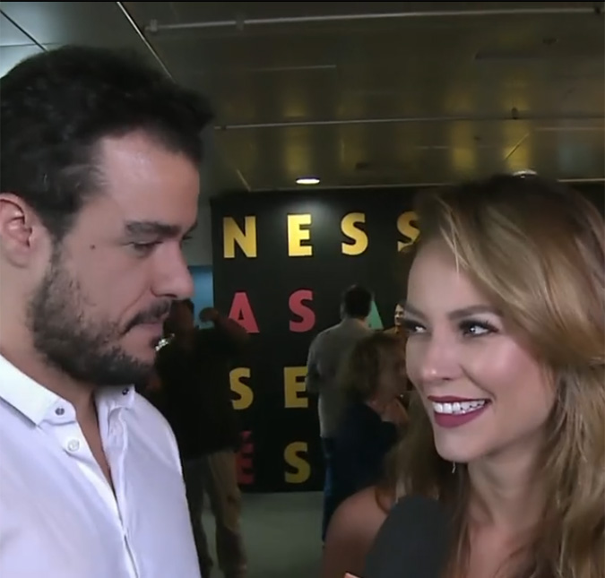 Paolla Oliveira é entrevistada pelo ex, Joaquim Lopes, e diz: <i>- Satisfação em revê-lo!</i>