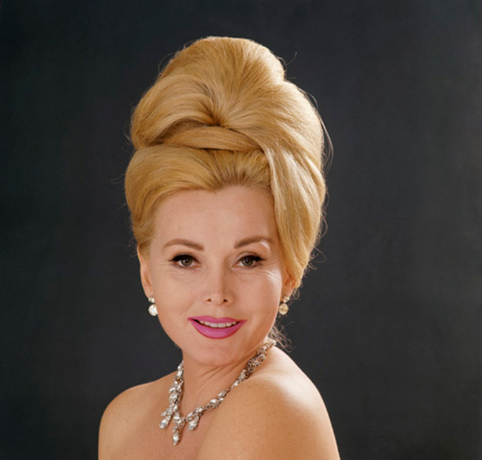 Morre a atriz Zsa Zsa Gabor aos 99 anos de idade