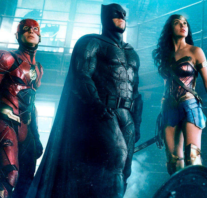 Veja Batman, Mulher Maravilha e Flash juntos em nova foto de <i>Liga da Justiça</i>!