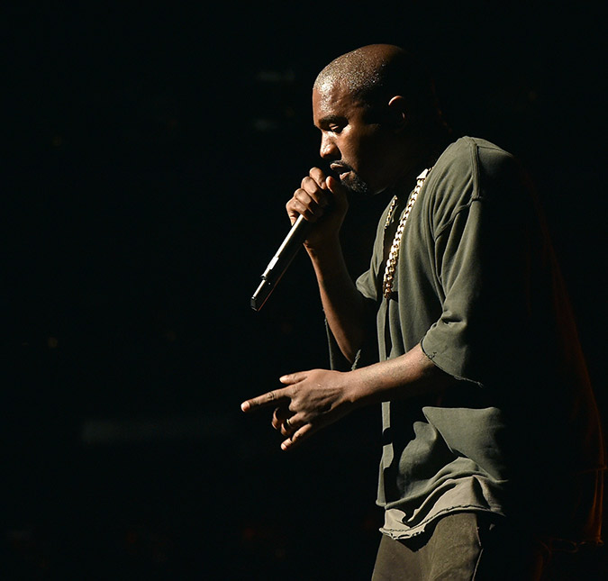 Kanye West cancela o resto de sua turnê mundial, diz <I>site</I>