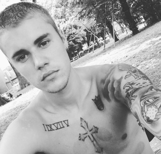 Justin Bieber se recusa a comentar beijo entre Selena Gomez e The Weeknd