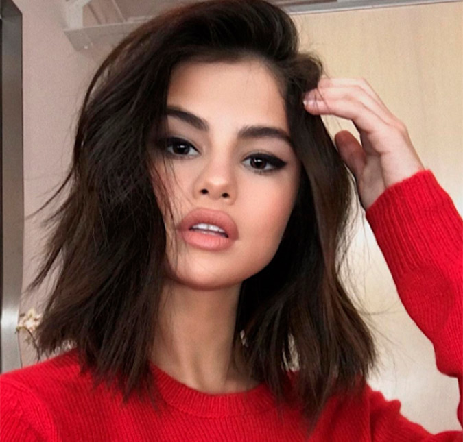 Selena Gomez muda o visual e adota cabelos curtinhos, veja!