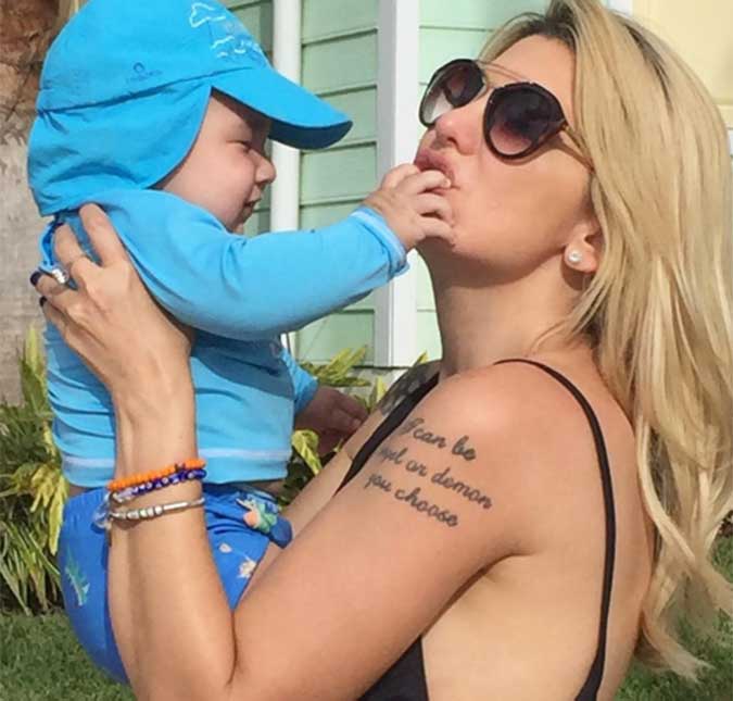 Jonathan Costa é visto sem aliança e Antonia Fontenelle manda indireta: <i>O rodo vai passar</i>