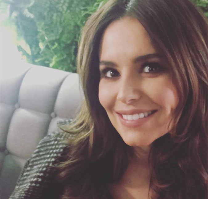 Cheryl Cole, namorada de Liam Payne, mostra barriguinha saliente de suposta gravidez