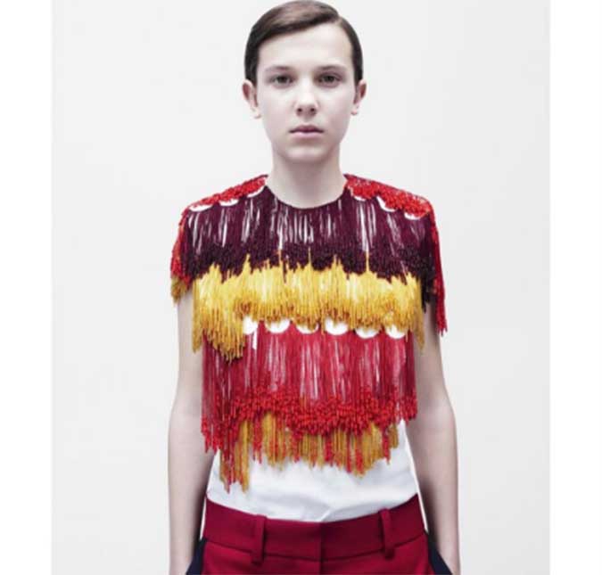 Millie Bobby Brown, de <i>Stranger Things</i>, estrela campanha da <i>Calvin Klein</i>