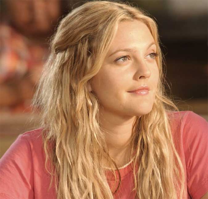 Drew Barrymore perdeu nove quilos se inspirando na sua personagem de <i>Santa Clarita Diet</i>