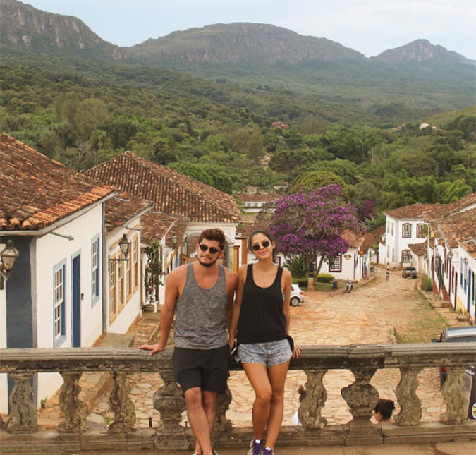 Yanna Lavigne não perde piada com barriga de Bruno Gissoni: <i>Maior que a minha</i>