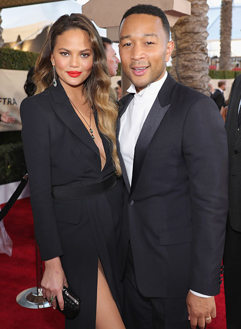 Chrissy Teigen revela que está planejando ter mais um filho com John Legend, saiba mais!