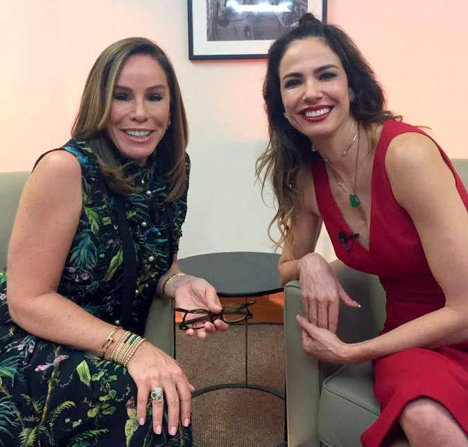 Melissa Rivers, do <i>Fashion Police</i>, julga <i>looks</i> de famosas com Luciana Gimenez