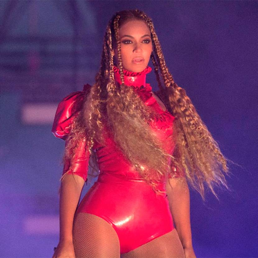 Mesmo grávida, Beyoncé não irá cancelar sua participação em festival de música