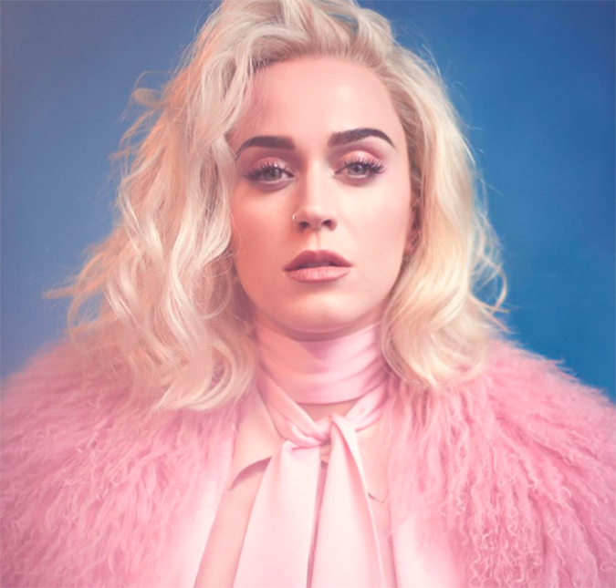 Katy Perry é atração confirmada no <i>Grammy 2017</i>