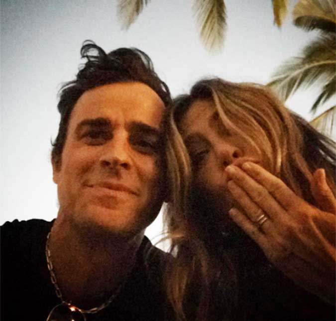 Jennifer Aniston é parabenizada com <i>post</i> fofo feito pelo marido, Justin Theroux