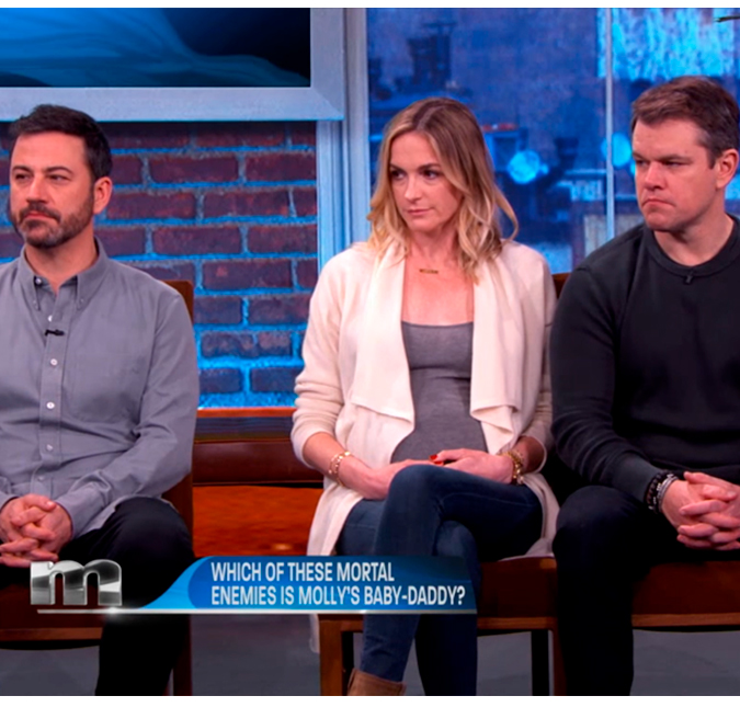 Jimmy Kimmel e Matt Damon vão a programa de TV para descobrir quem é o pai do bebê de Molly McNearney, entenda!