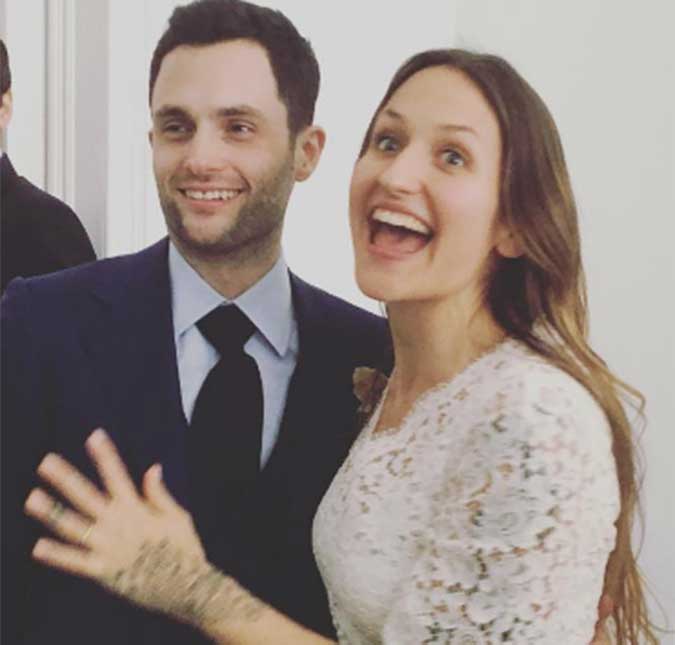 Penn Badgley, o Dan de <I>Gossip Girl</i>, se casa com Domino Kirke, irmã de atriz de <I>Girls</i>, saiba mais!