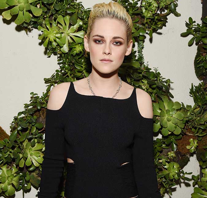 Kristen Stewart fala sobre sua sexualidade e relacionamento com Robert Pattinson