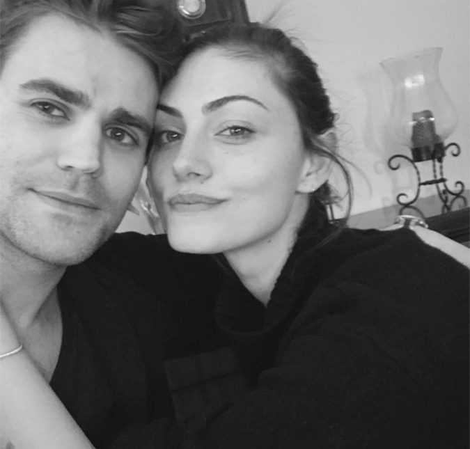 Paul Wesley e Phoebe Tonkin, de <I>The Vampire Diaries</I>, terminam o namoro de quatro anos