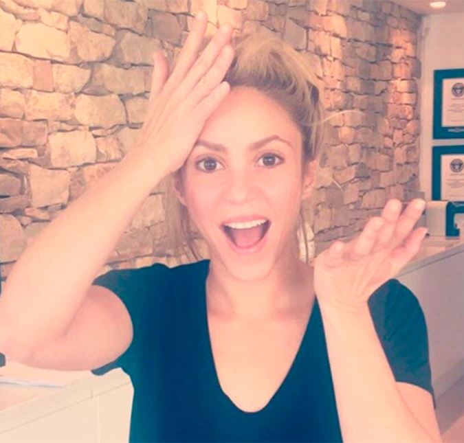Shakira surpreende ao treinar dança <i>bachata</i> com muito rebolado, confira!