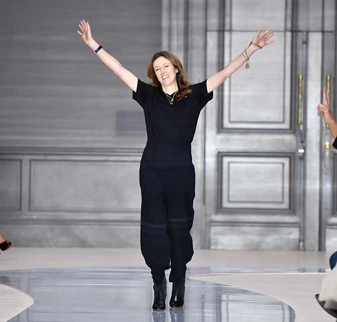 Clare Waight Keller será primeira mulher a ocupar o cargo de diretora de criação da <i>Givenchy</i>, saiba tudo!