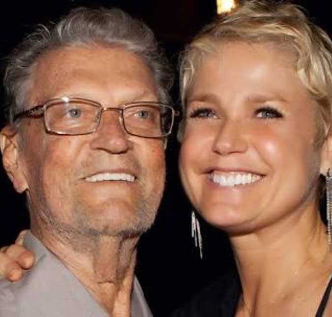 Xuxa Meneghel lamenta, na <i>web</i>, a morte do pai