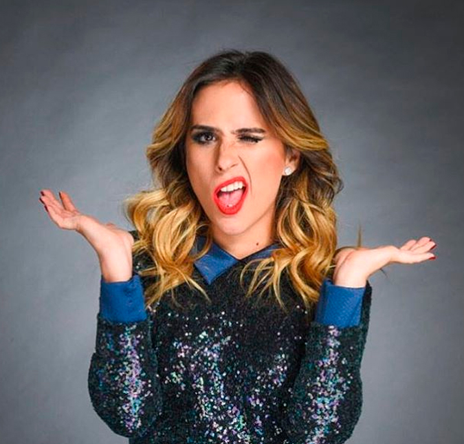 Prestes a estrear <i>talk show</i>, Tatá Werneck revela que <i>cara de pau</i> ajuda na hora de perguntas ousadas